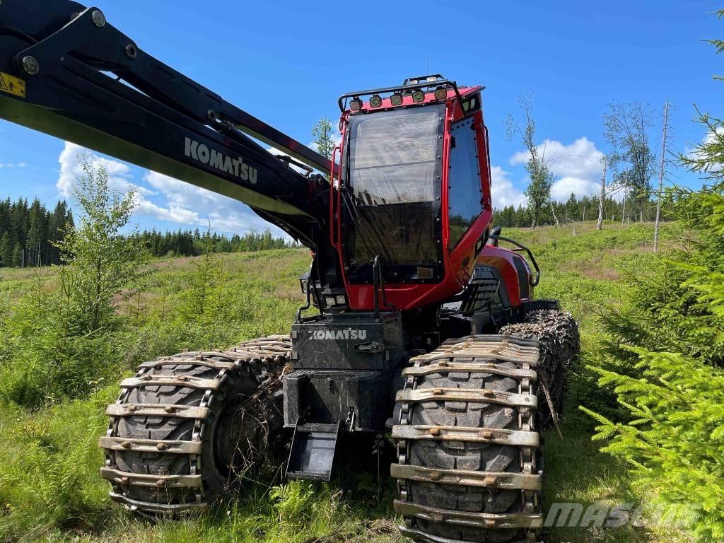 Komatsu 931 XC Harvesters