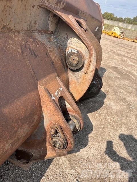 Volvo L 220 E BUCKET Bakken