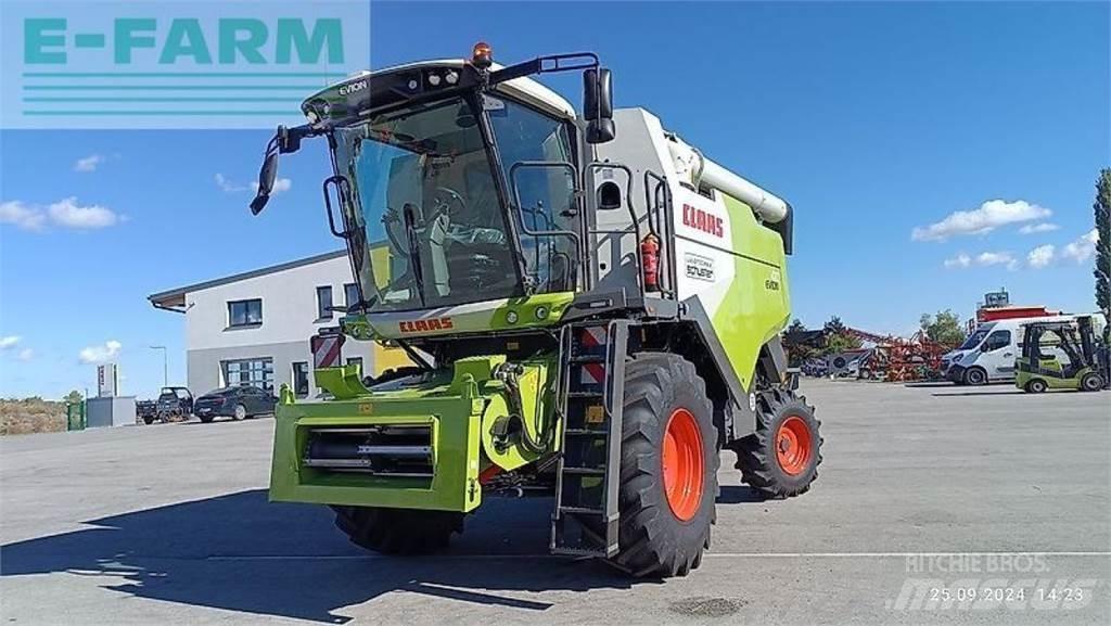CLAAS evion 410 Maaidorsmachines