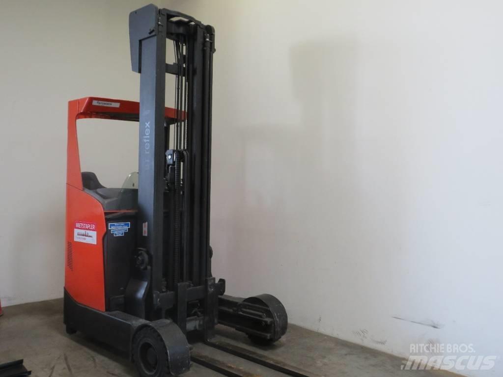 BT RR E 160 HR Reachtruck voor hoog niveau