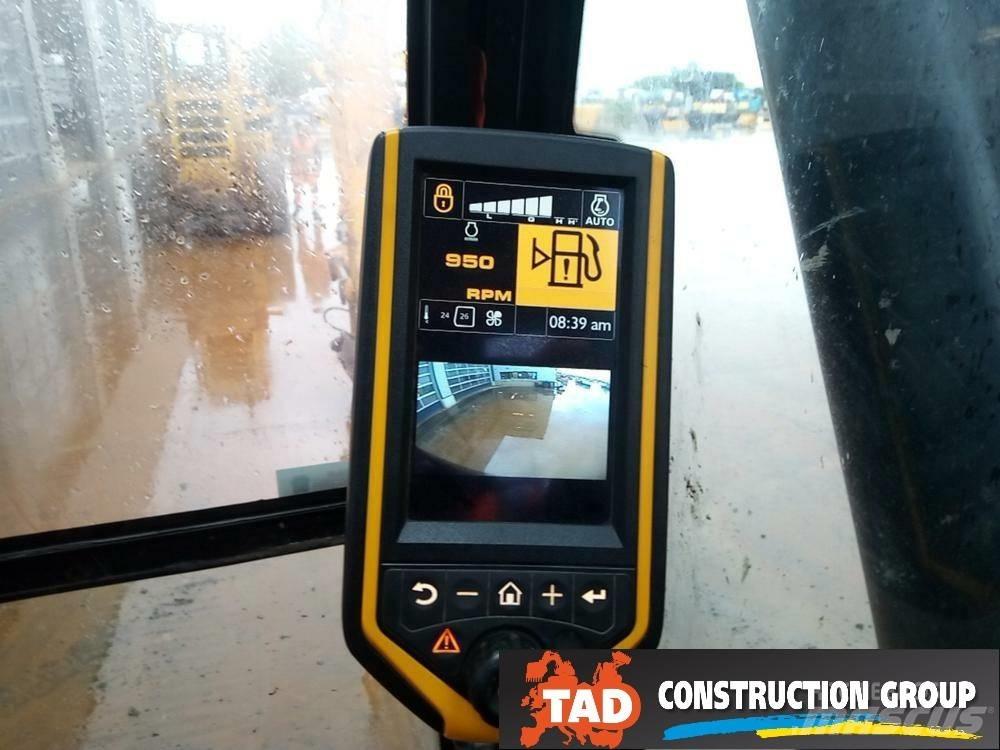 JCB JS 220 LC Rupsgraafmachines