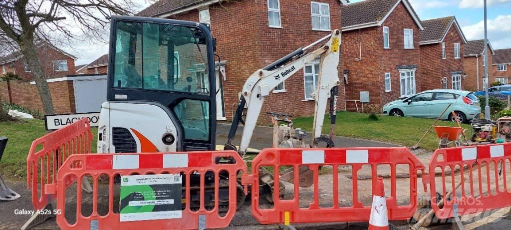 Bobcat E 19 CABIN Minigraafmachines < 7t