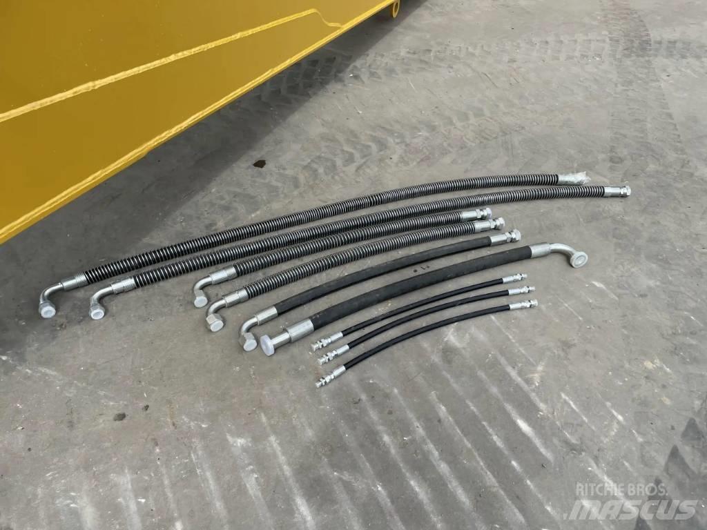 CAT 323 NG 15m Set Graafarmen