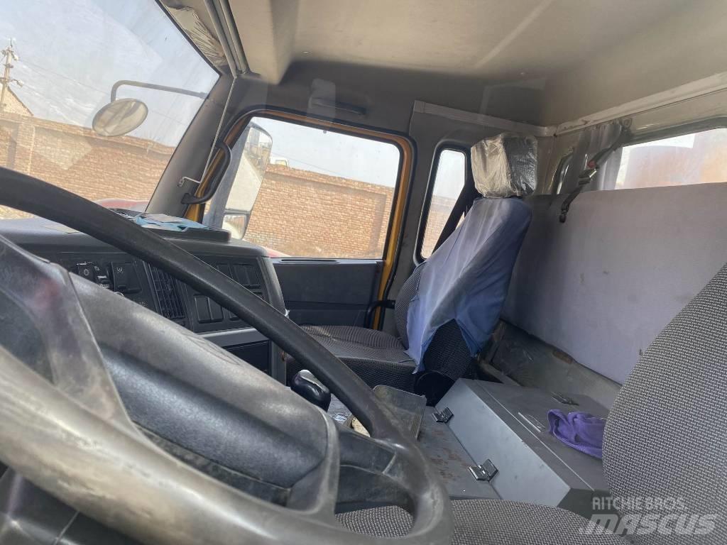 Sany STC250S Kranen voor alle terreinen