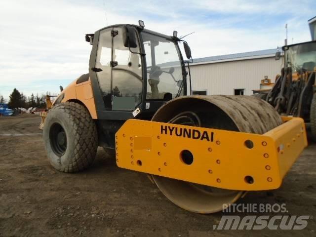 Hyundai HR 120 C-9 Trilrolwalsen