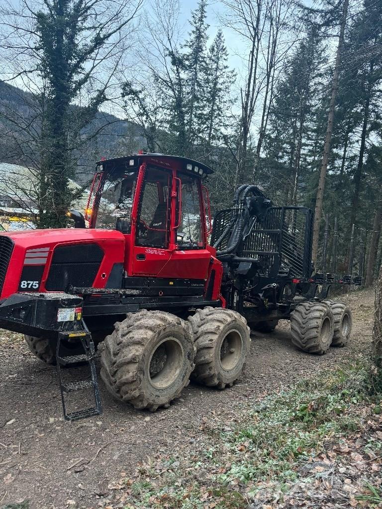 Komatsu 875 Forwarders
