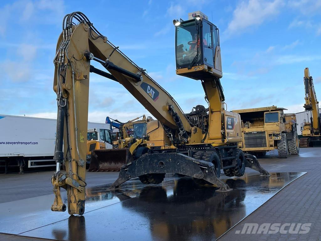 CAT MH3024 Wielgraafmachines