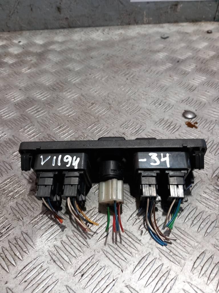 Volvo FH 12   1099865 Cabine en interieur