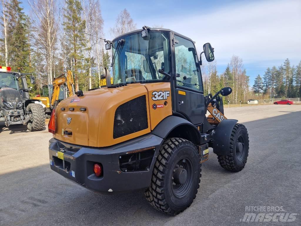 CASE 321 F Wielladers