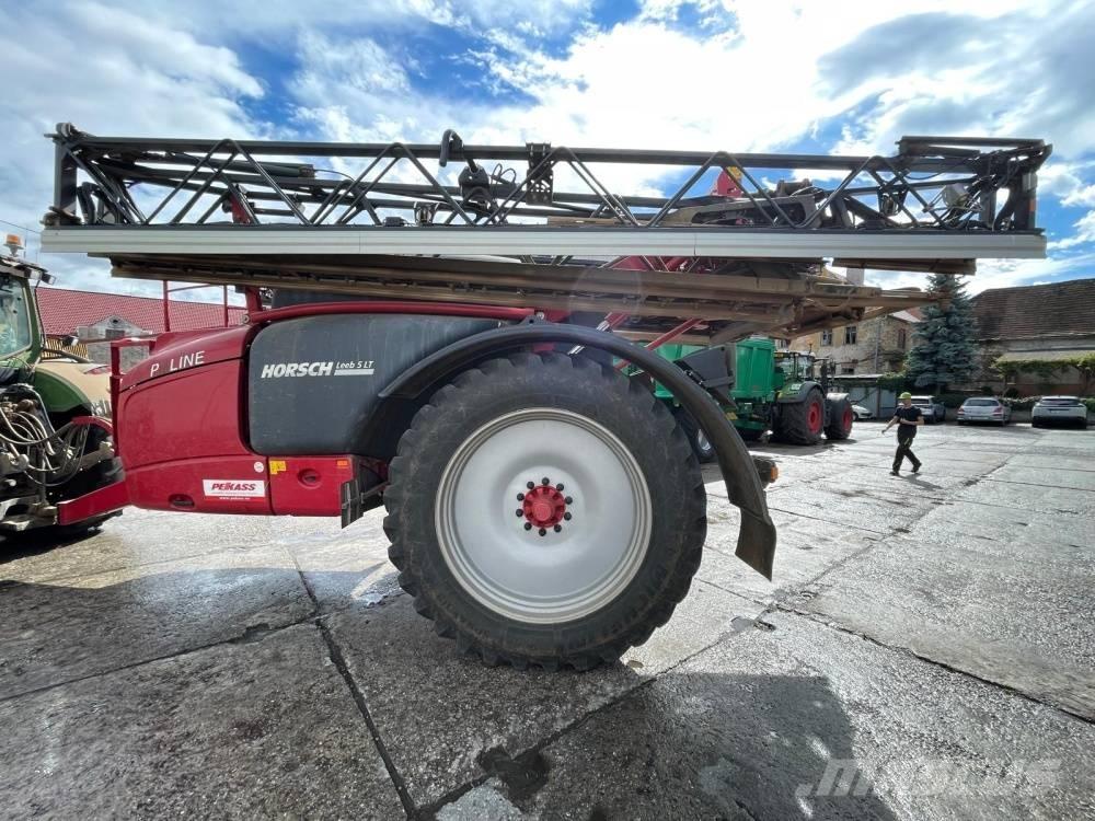 Horsch Leeb 5 LT Getrokken spuitmachines