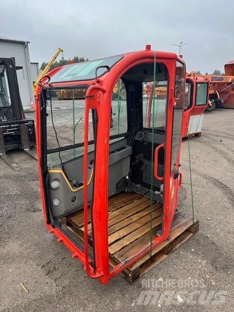 Volvo ECR 88 D Cabine en interieur