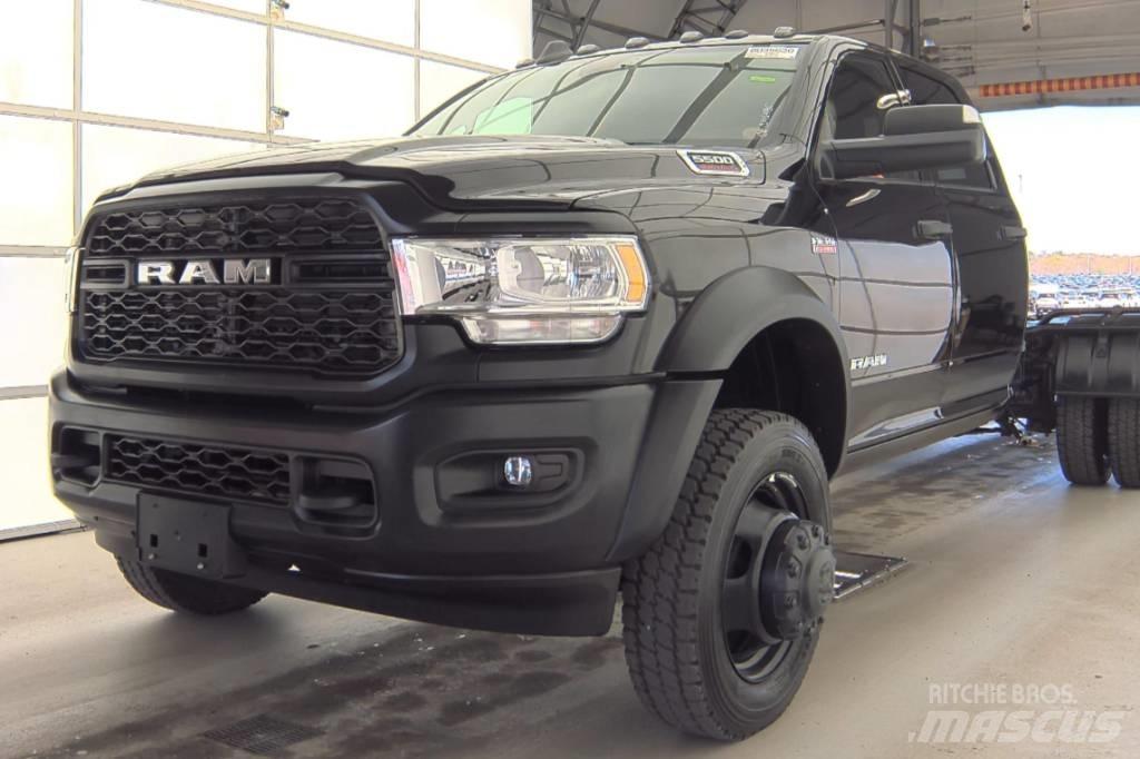 RAM 5500 TRADESMAN Chassis met cabine
