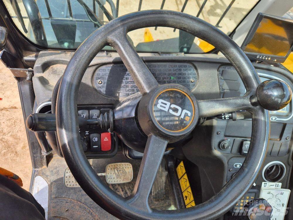 JCB 531-70 Verreikers