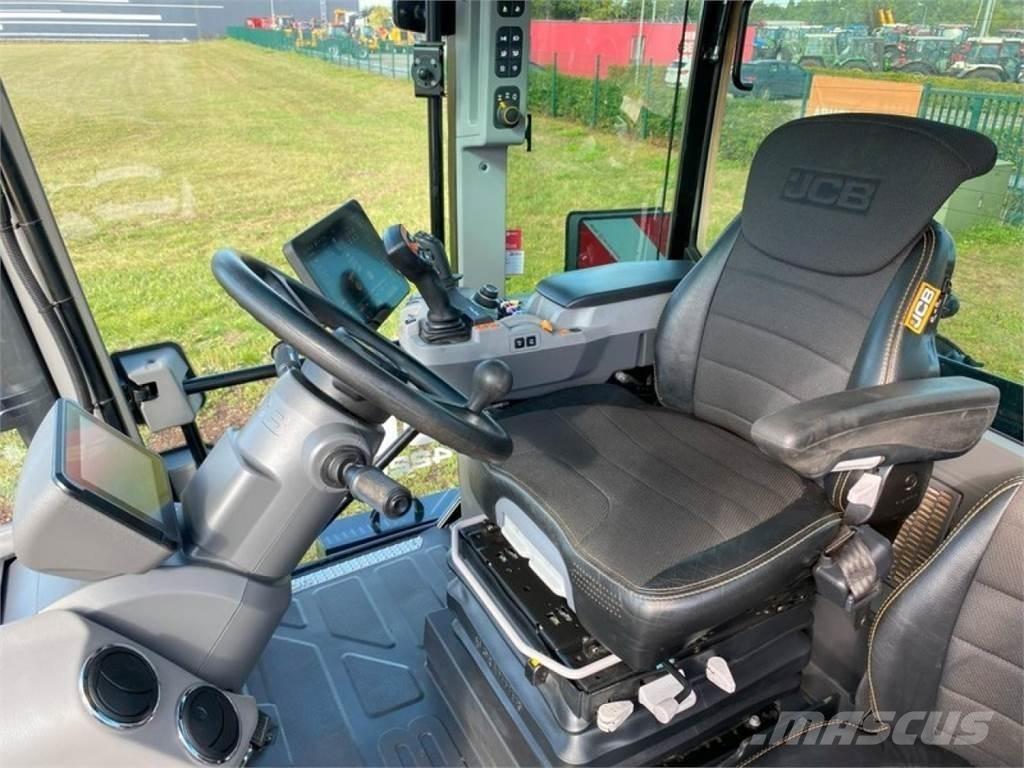 JCB 4220 ICON Tractoren