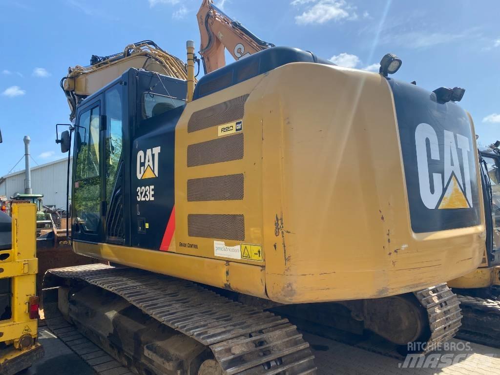 CAT 323 EL Rupsgraafmachines
