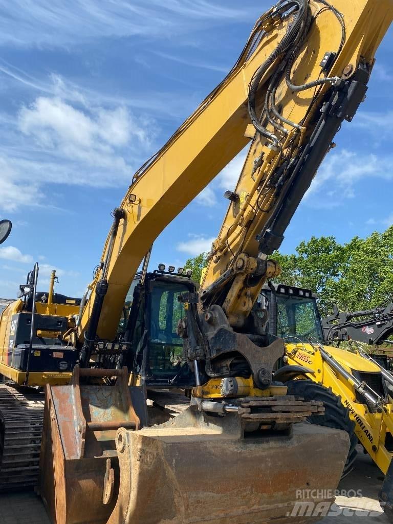 CAT 323 EL Rupsgraafmachines