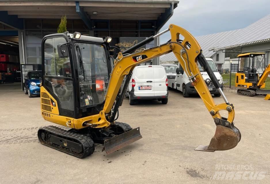 CAT 301.7 D Minigraafmachines < 7t