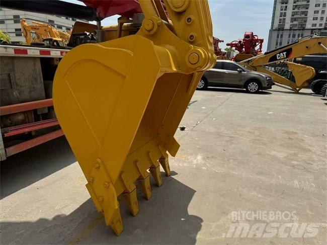 Komatsu PC 220 Rupsgraafmachines
