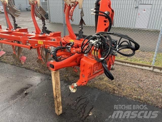 Kubota RM 4005 V Wentelploegen