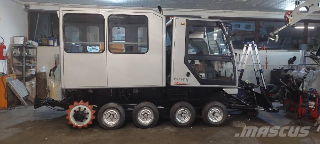 Prinoth Husky Sneeuwschuivers en -ruimers