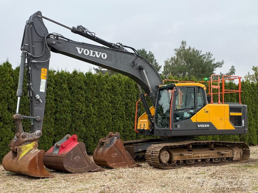 Volvo EC 220 EL Rupsgraafmachines