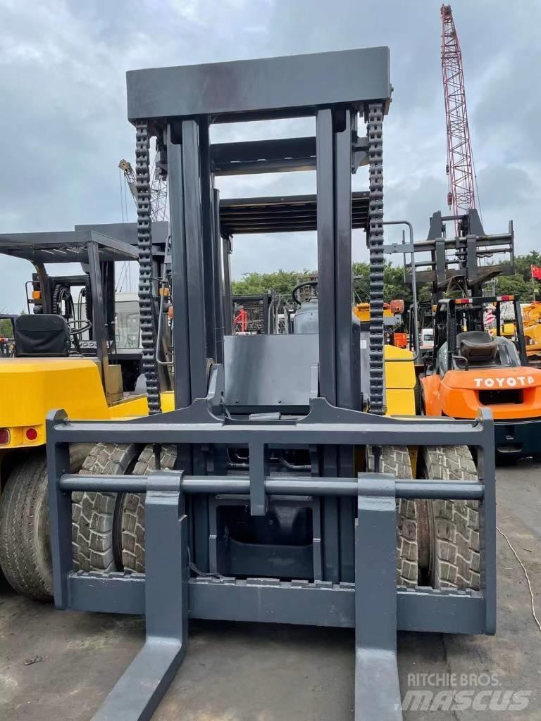 Komatsu 20 ton Diesel heftrucks