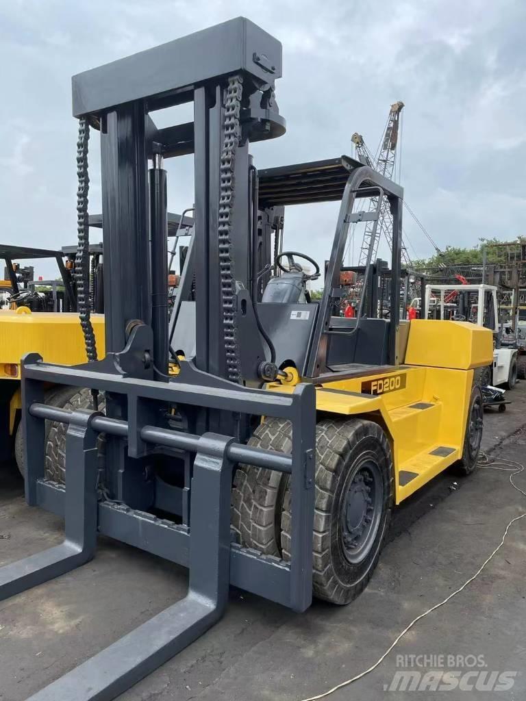 Komatsu 20 ton Diesel heftrucks