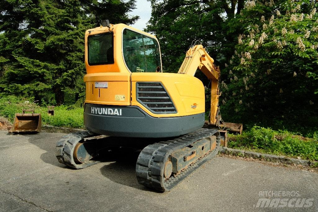 Hyundai R80CR-9 Midigraafmachines 7t - 12t