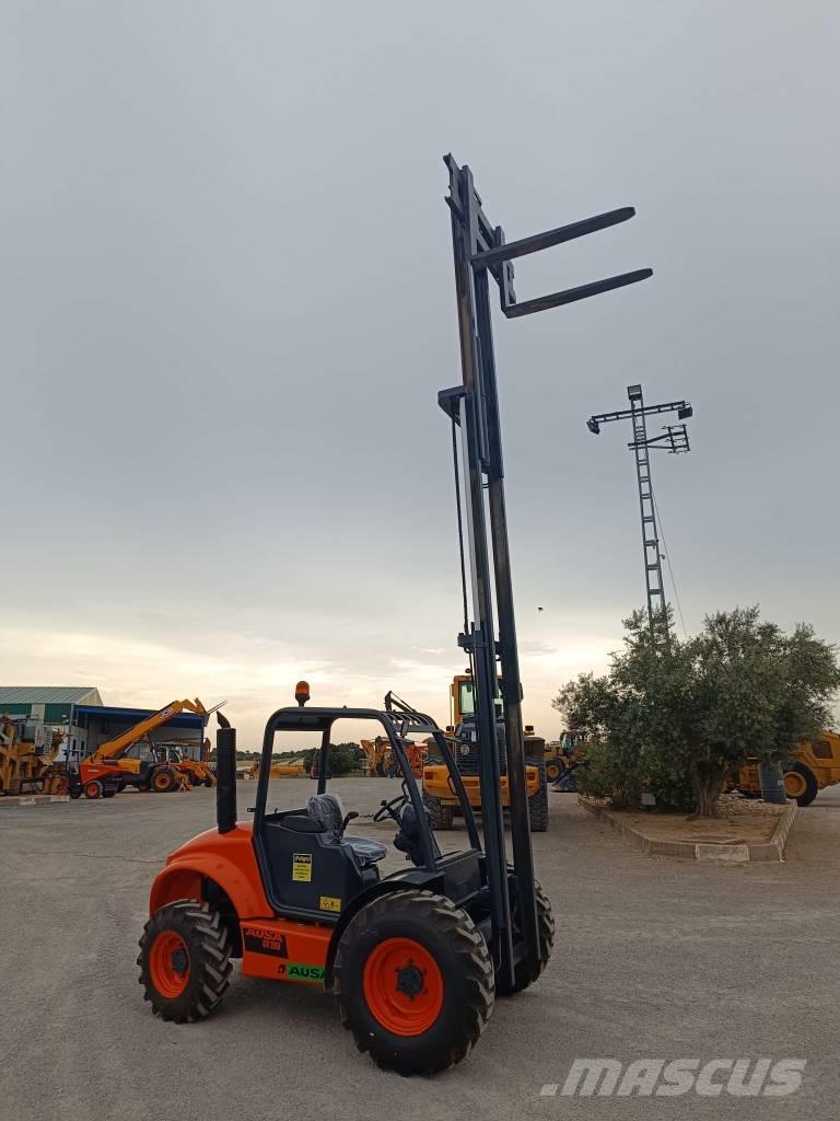 Ausa CH 250 X4 Vorkheftruck voor zwaar terrein
