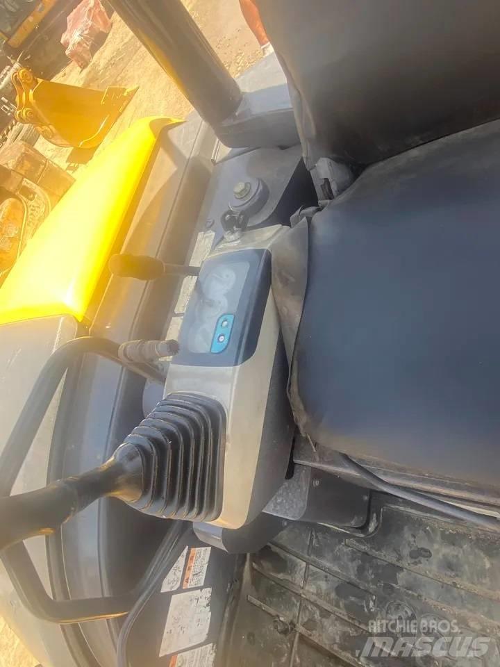 Komatsu PC 40 MR-2 Minigraafmachines < 7t