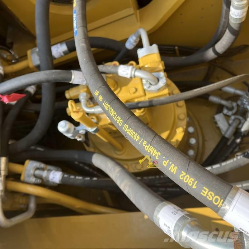 CAT 330 D Rupsgraafmachines