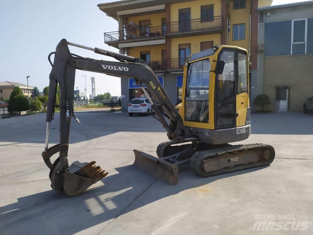 Volvo ECR 38 Minigraafmachines < 7t