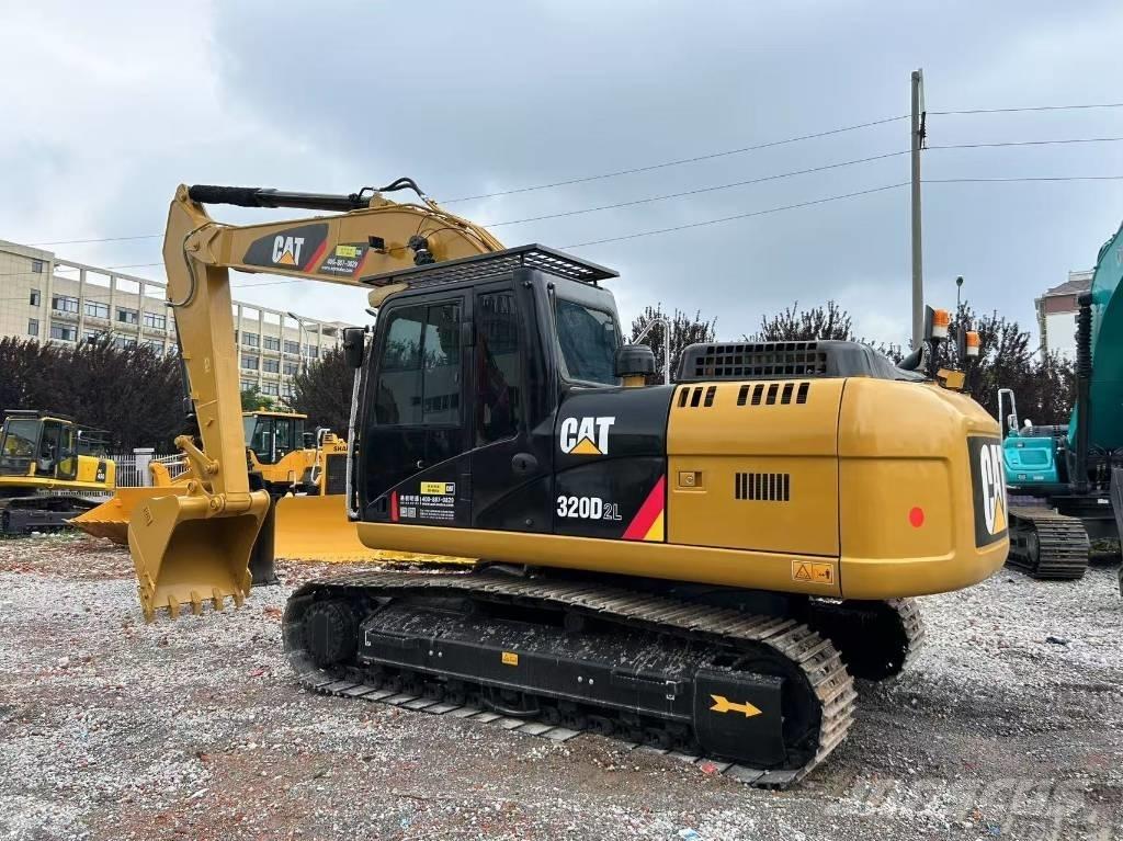 CAT 320D2L Rupsgraafmachines