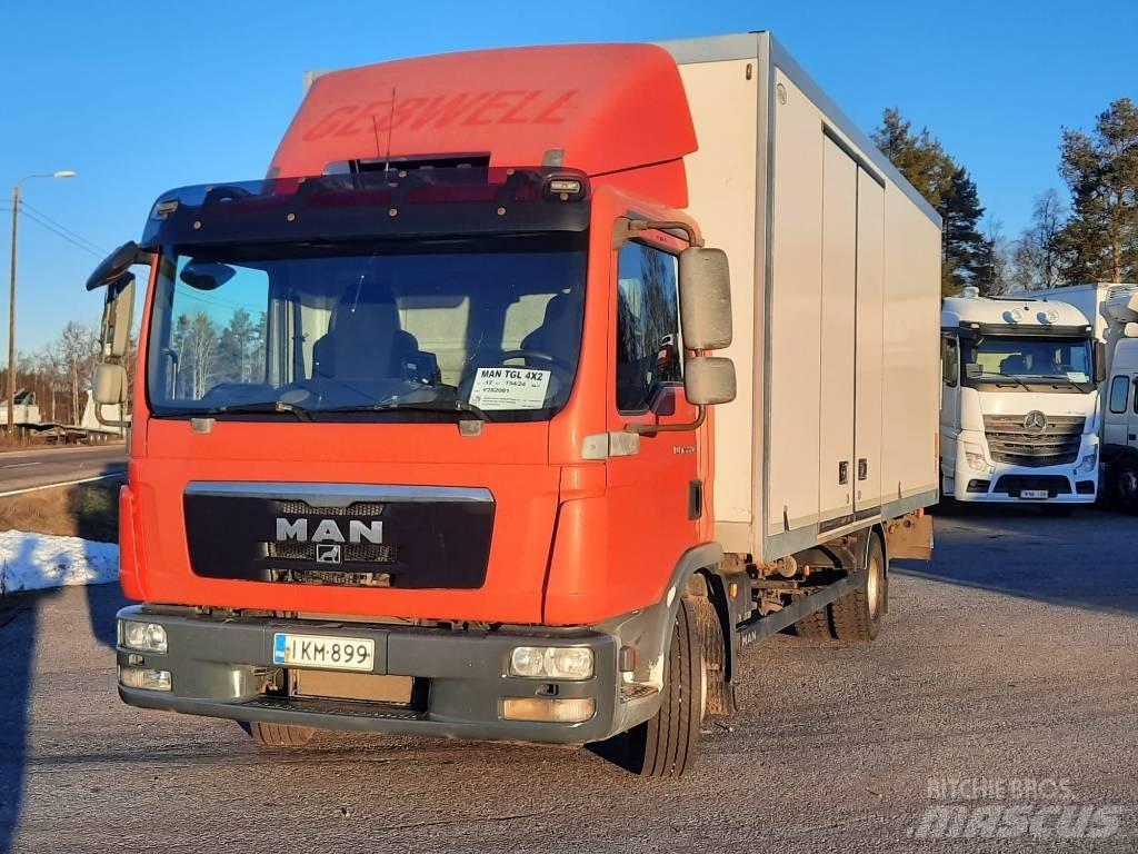MAN TGL 12.220 Bakwagens met gesloten opbouw