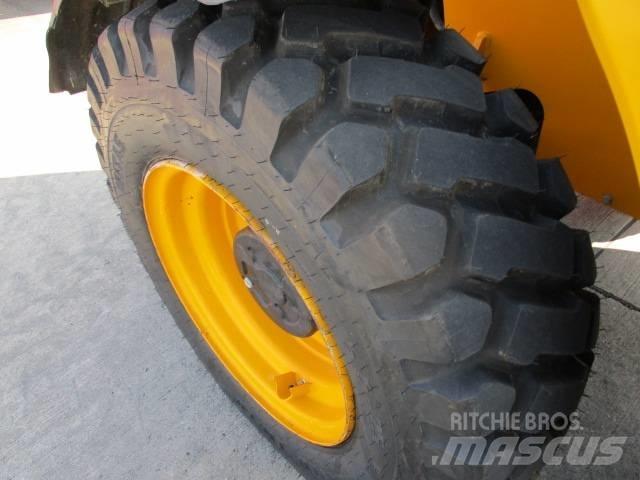 JCB 535-95 (646) Verreikers