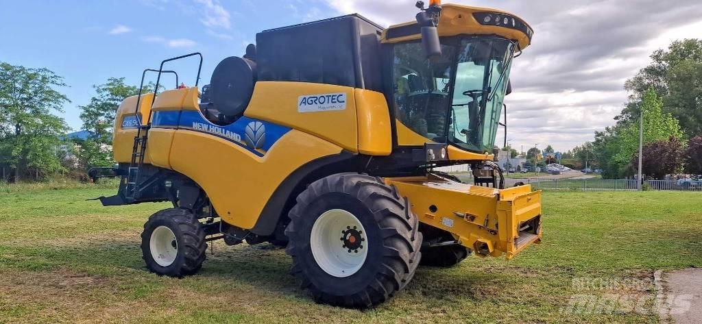 New Holland CX6.90 Maaidorsmachines