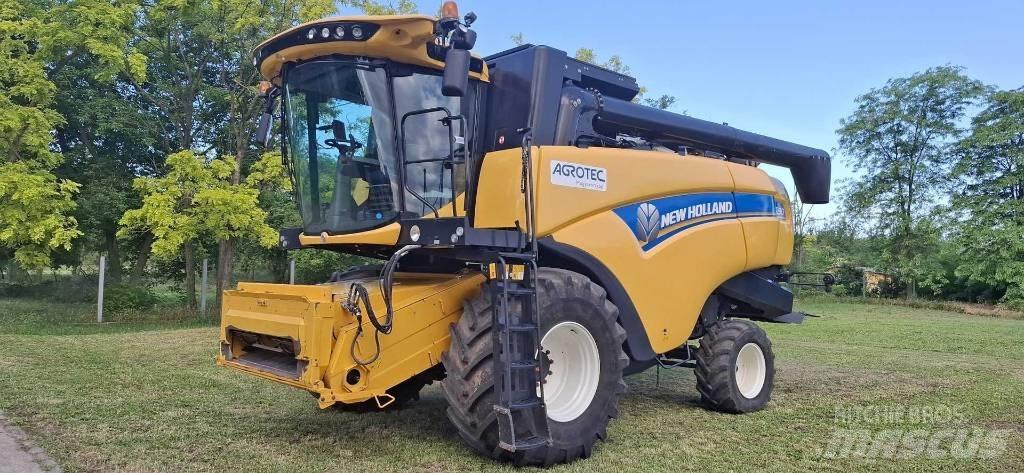 New Holland CX6.90 Maaidorsmachines