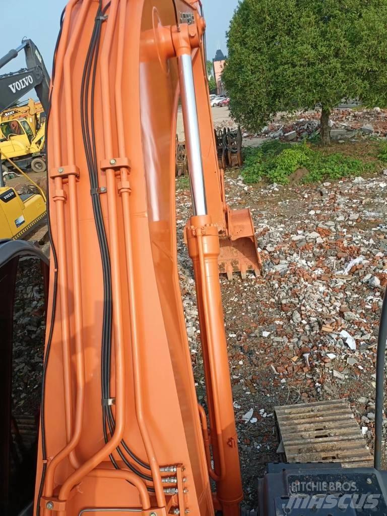 Hitachi ZX 250 LC Rupsgraafmachines