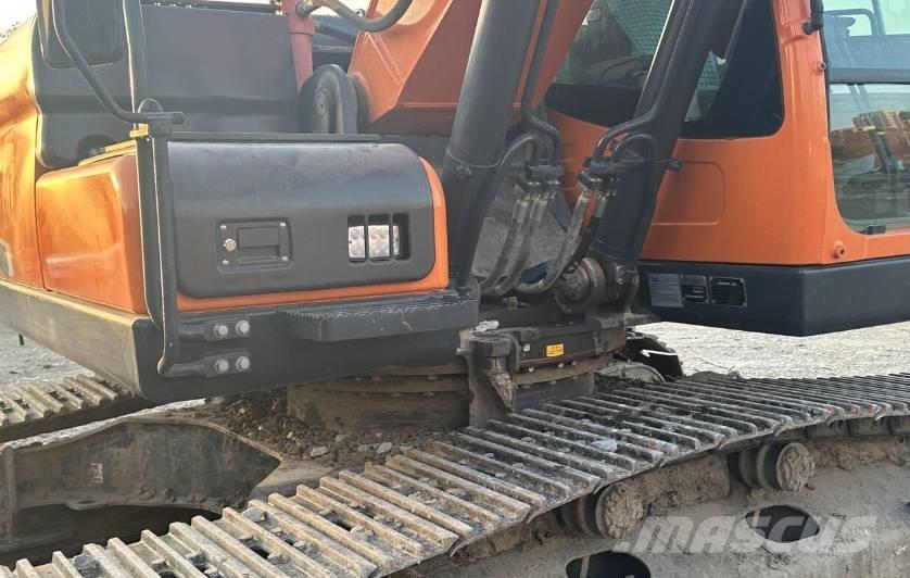 Doosan DX220 Rupsgraafmachines
