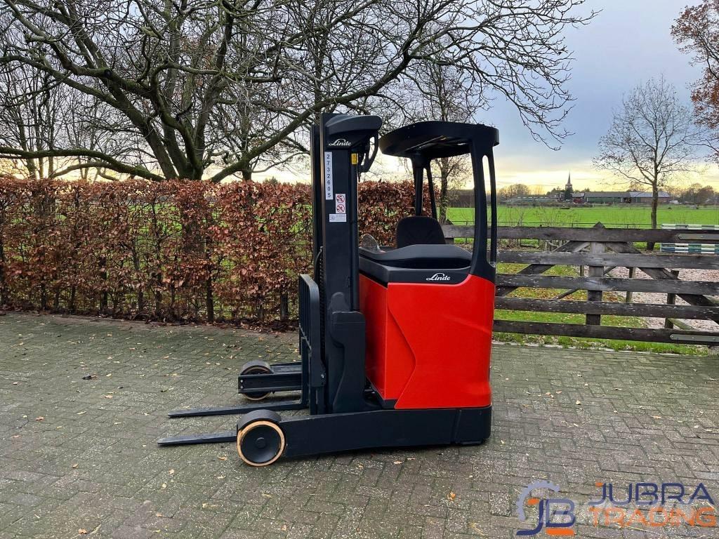 Linde R14B-01 Reachtruck voor hoog niveau
