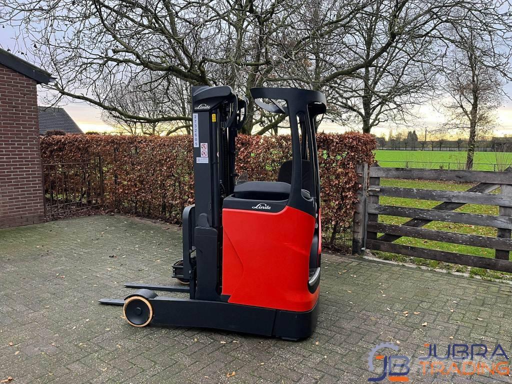 Linde R14B-01 Reachtruck voor hoog niveau