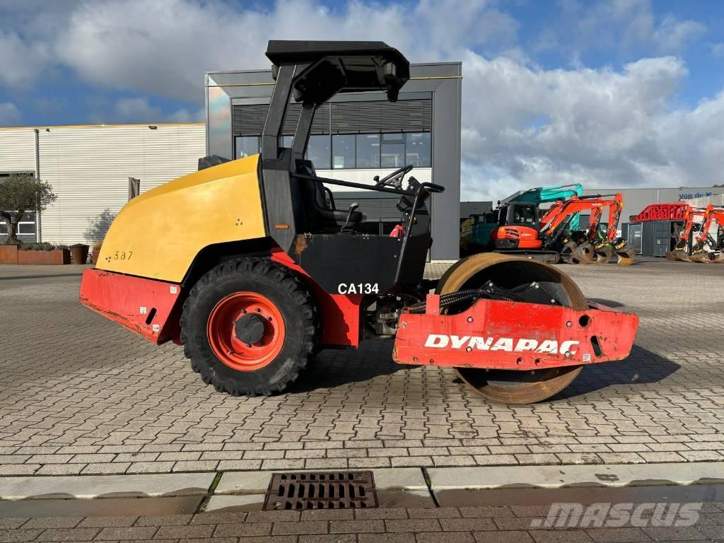 Dynapac CA 134 D Trilrolwalsen