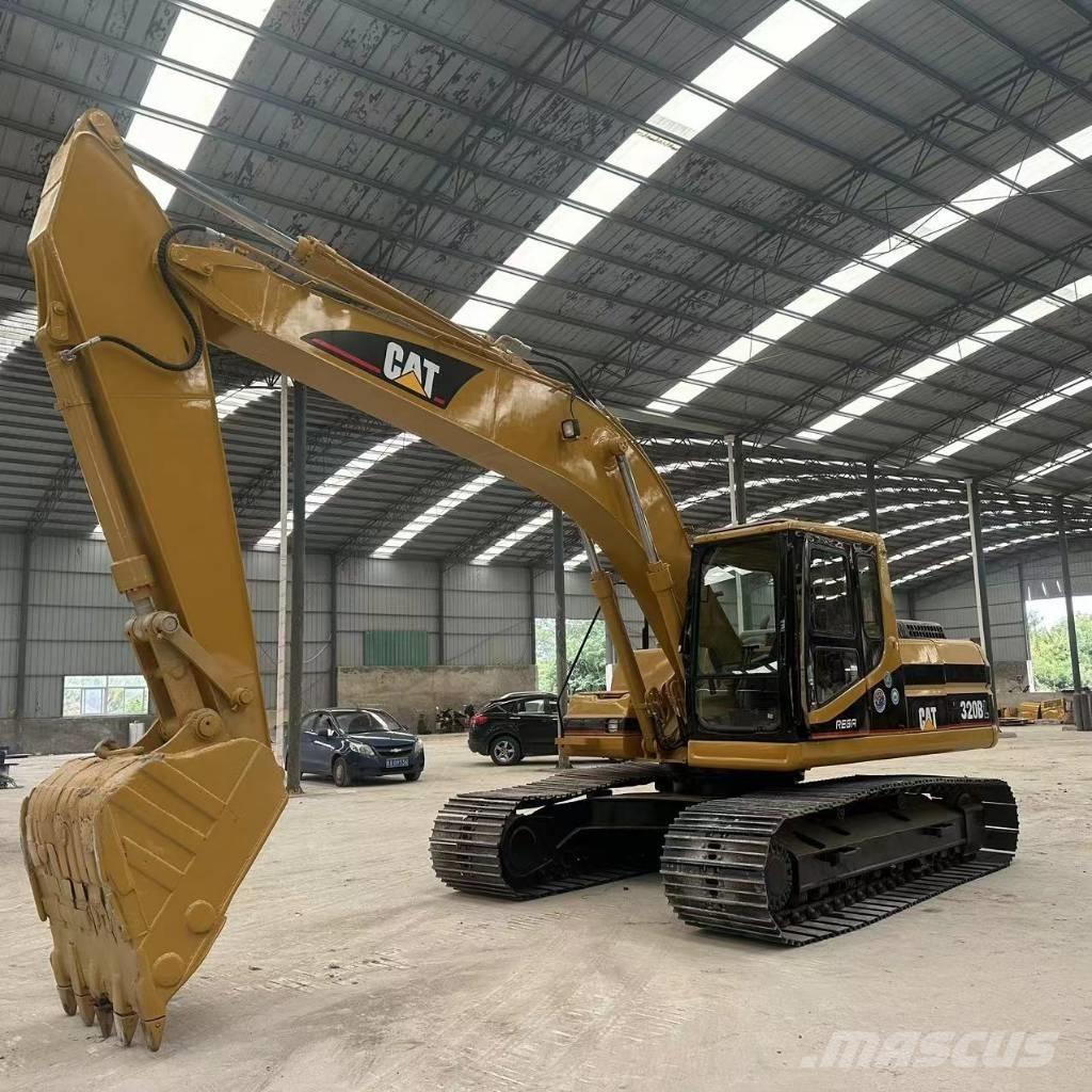CAT 320B Rupsgraafmachines