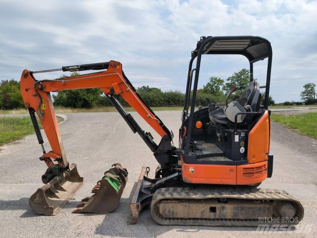Hitachi ZX 26 U-5 A Minigraafmachines < 7t