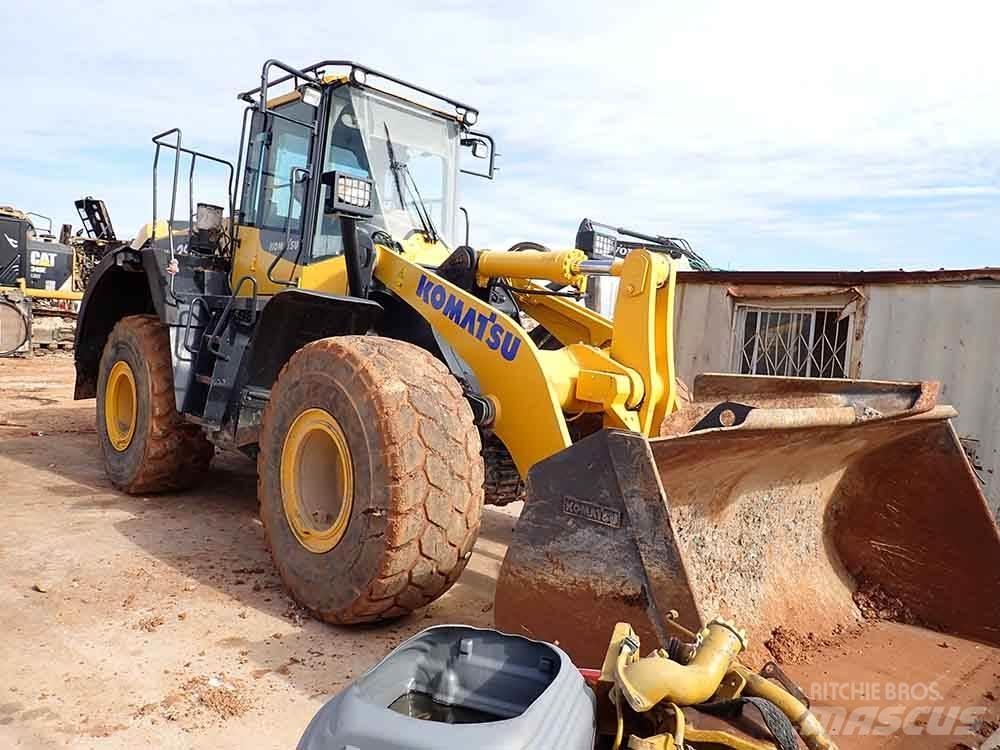 Komatsu WA380-8 Wielladers
