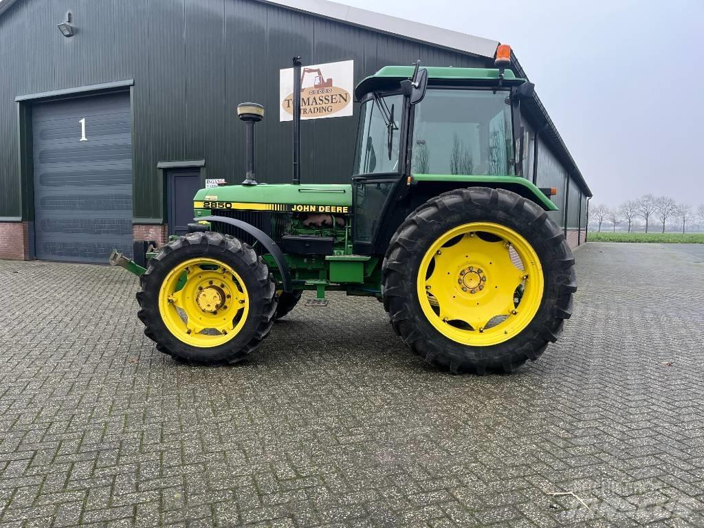 John Deere 2850 Tractoren