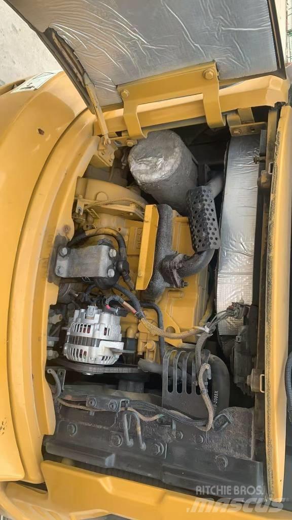 CAT 303 Rupsgraafmachines