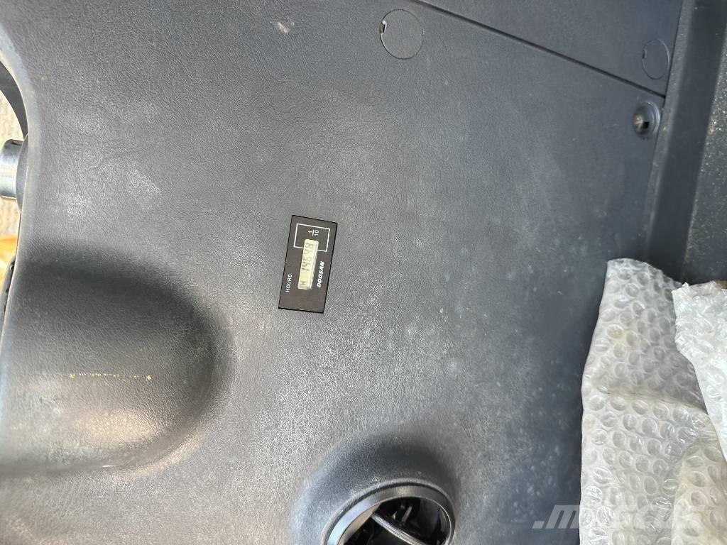 Hyundai R220LC-9S Rupsgraafmachines