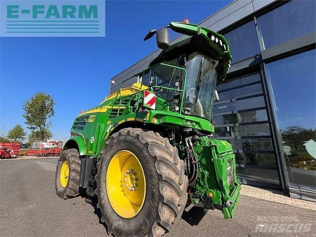 John Deere 8600 Zelfrijdende veldhakselaars