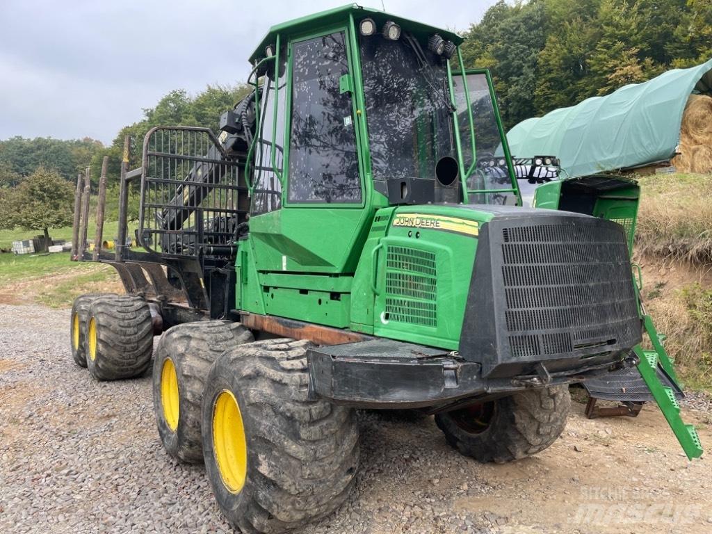 John Deere 1010 E Uitrijwagens